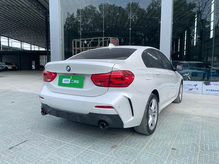 Фото 5 - BMW 1 Series