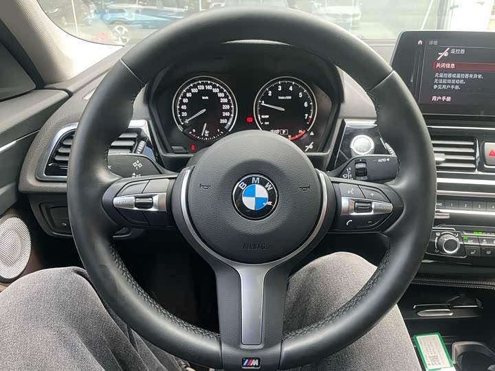 Фото 8 - BMW 1 Series