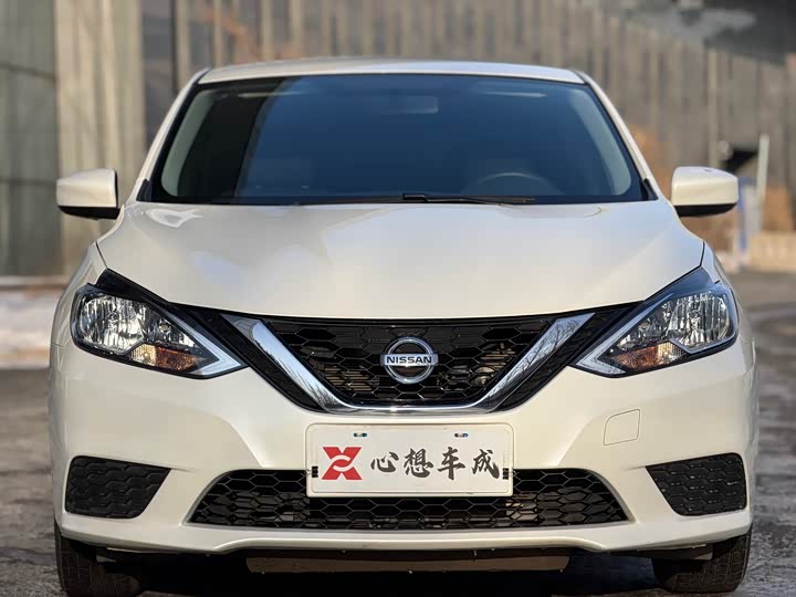 Фото 2 - Nissan Sylphy