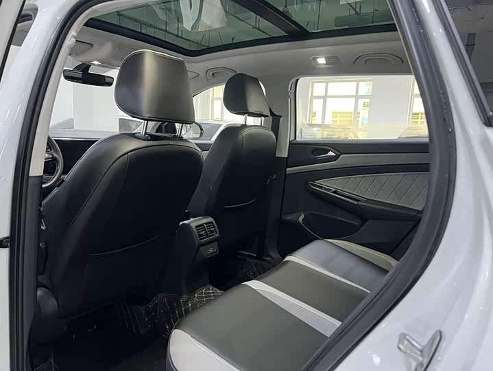 Фото 5 - Jetta VS7