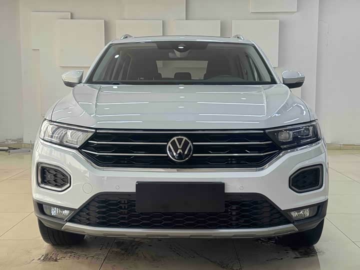 Фото 2 - Volkswagen T-Roc