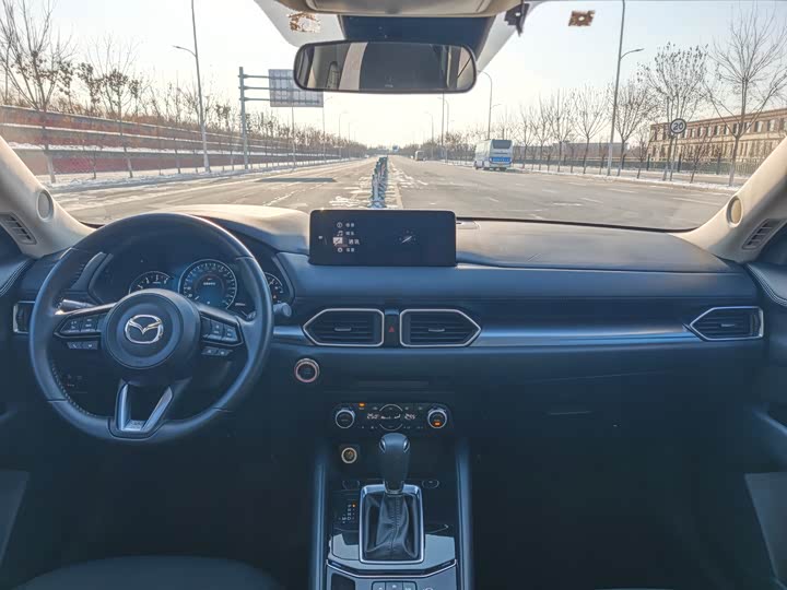 Фото 9 - Mazda CX-5