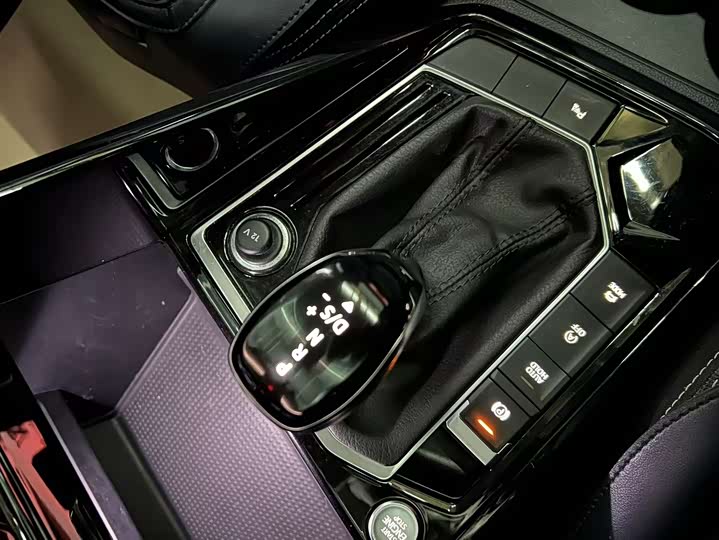 Фото 7 - Volkswagen Tayron