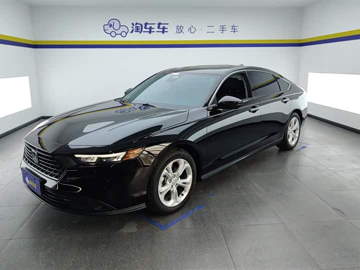 Фото 1 - Honda Accord