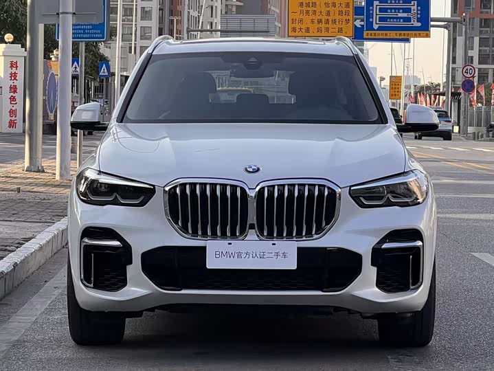 Фото 2 - BMW X5