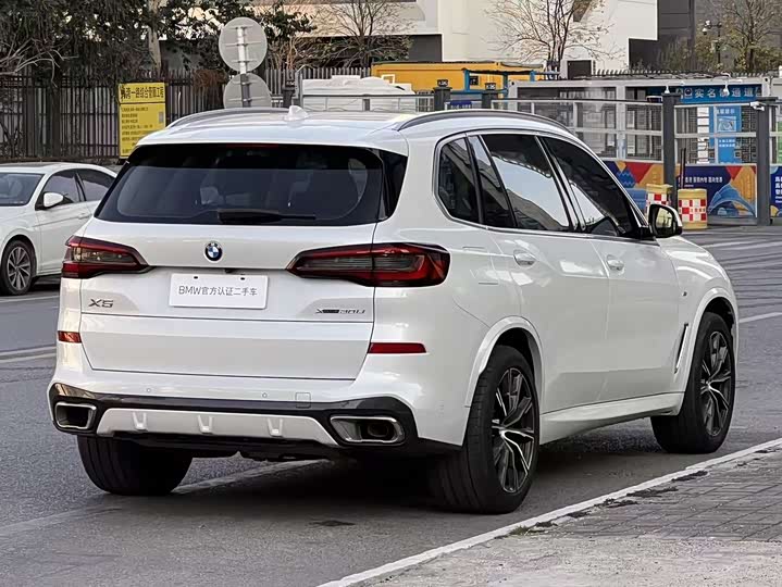 Фото 5 - BMW X5