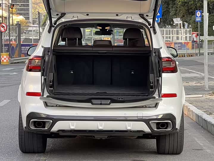 Фото 6 - BMW X5