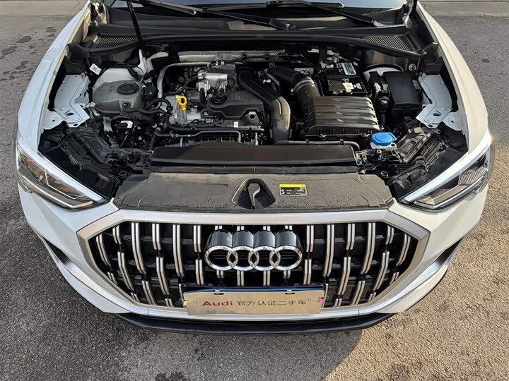 Фото 5 - Audi Q3