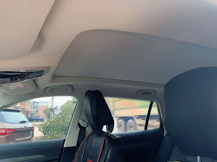 Фото 6 - Ford Equator Sport