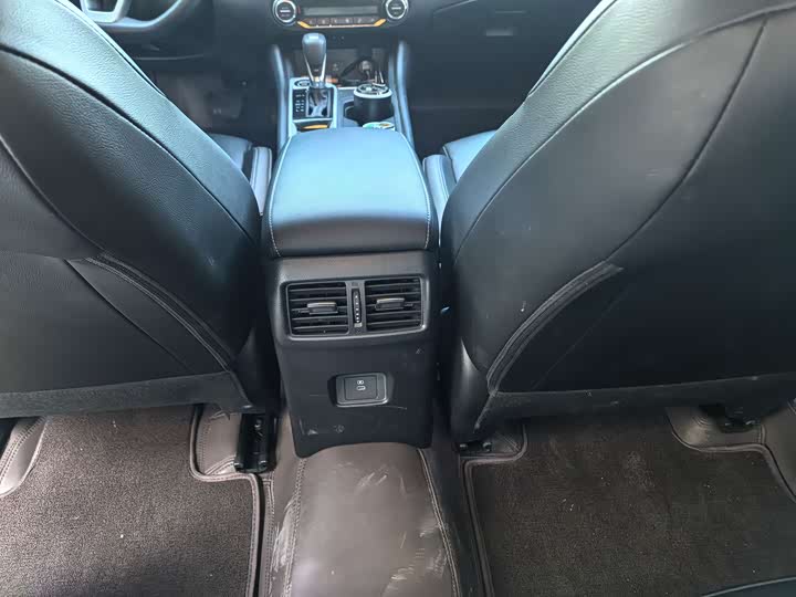 Фото 9 - Nissan Sylphy