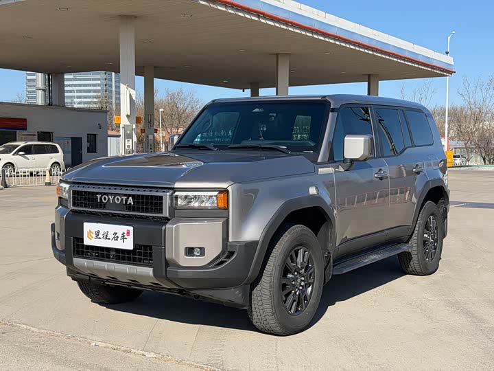 Фото 1 - Toyota Prado