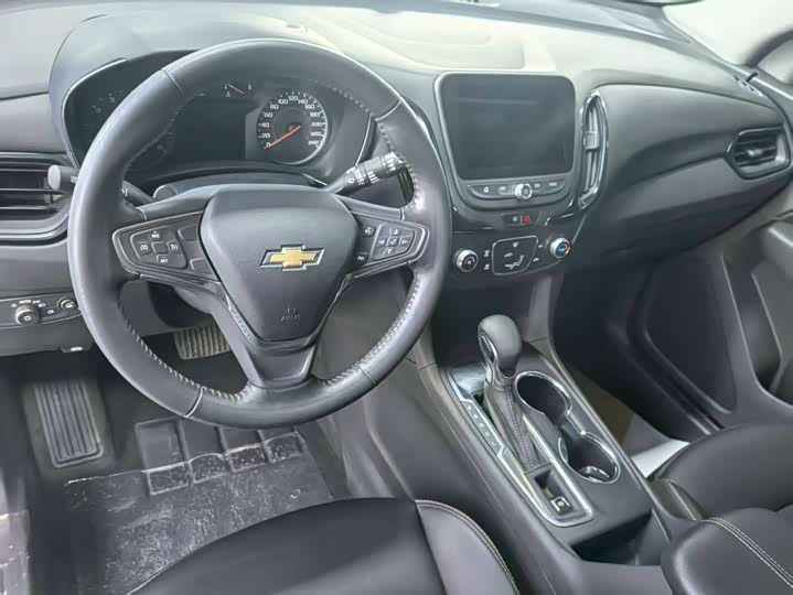 Фото 7 - Chevrolet Equinox