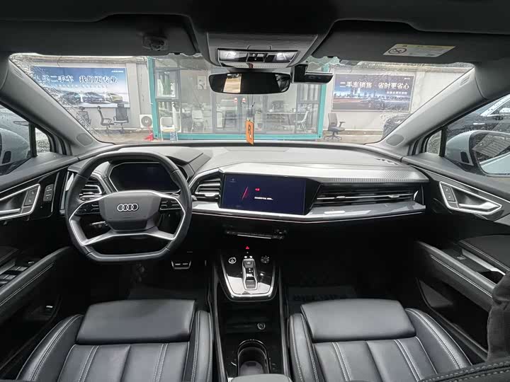 Фото 6 - Audi Q4 e-tron