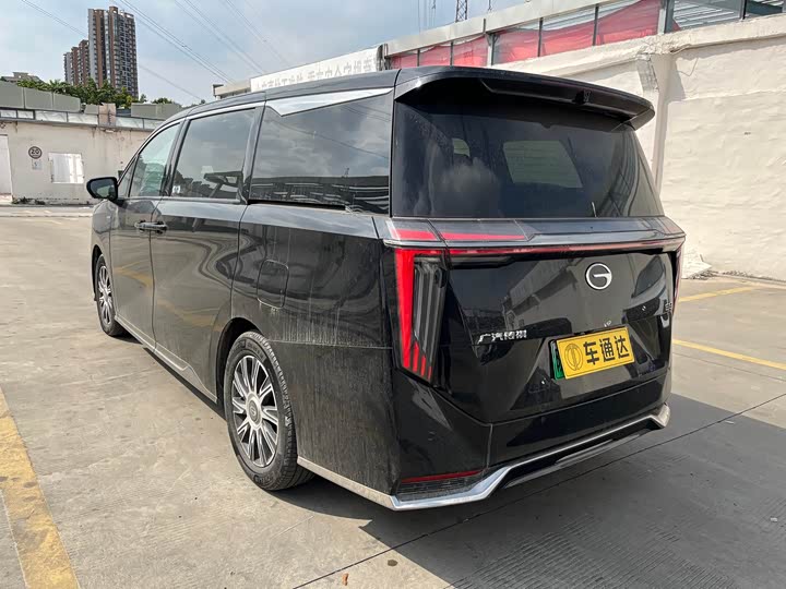 Фото 4 - GAC Trumpchi E9