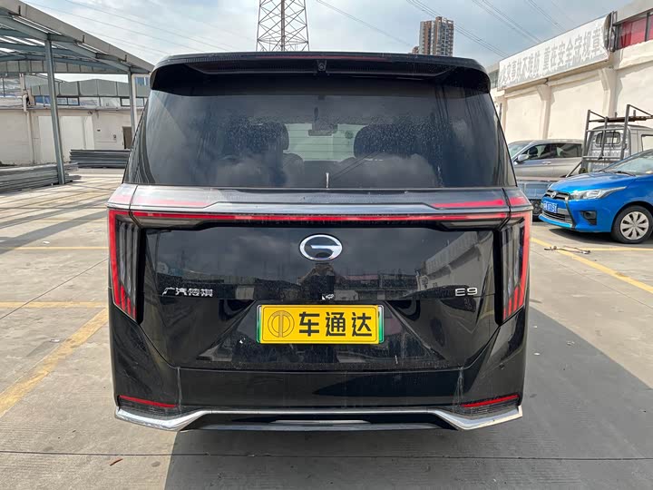 Фото 5 - GAC Trumpchi E9