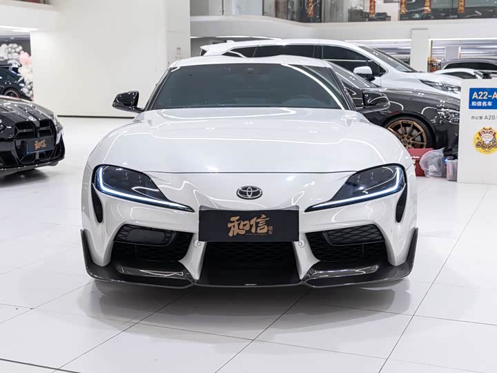 Фото 2 - Toyota Supra