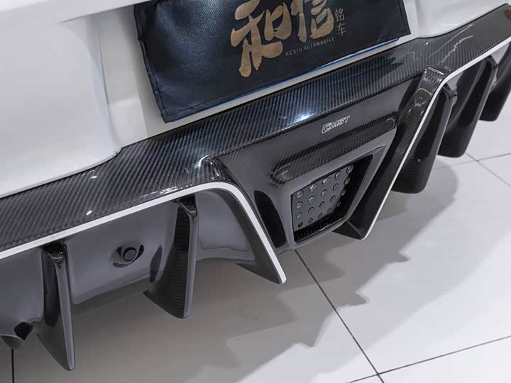 Фото 8 - Toyota Supra