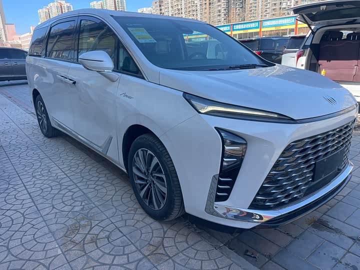 Фото 3 - Buick GL8 ES