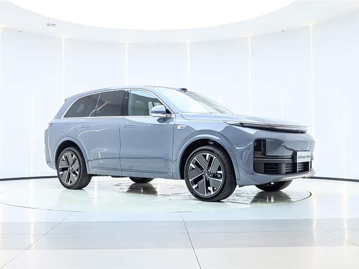 Фото 9 - LiXiang L8