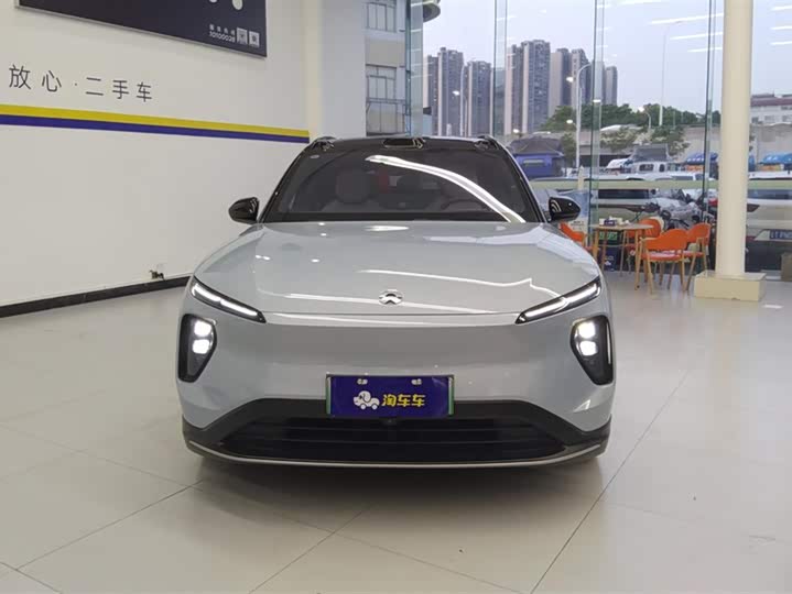 Фото 2 - Nio ES6