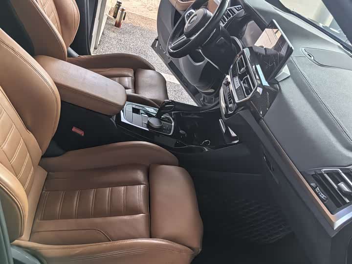 Фото 9 - BMW X3 M