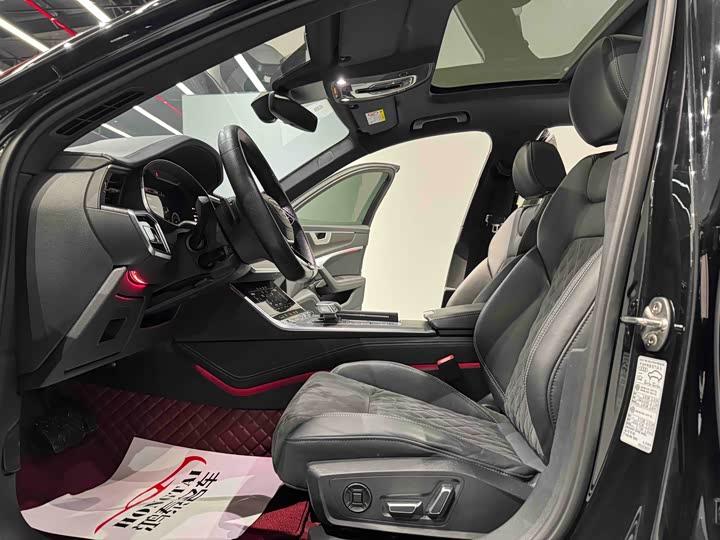 Фото 5 - Audi A6L