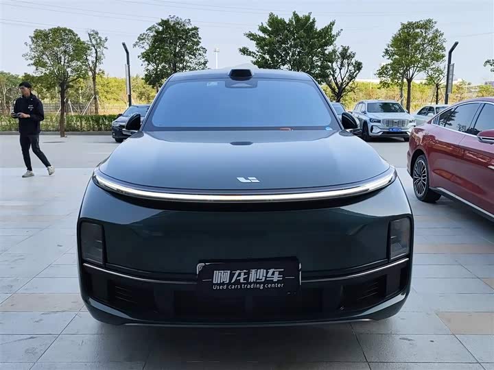 Фото 2 - LiXiang L9