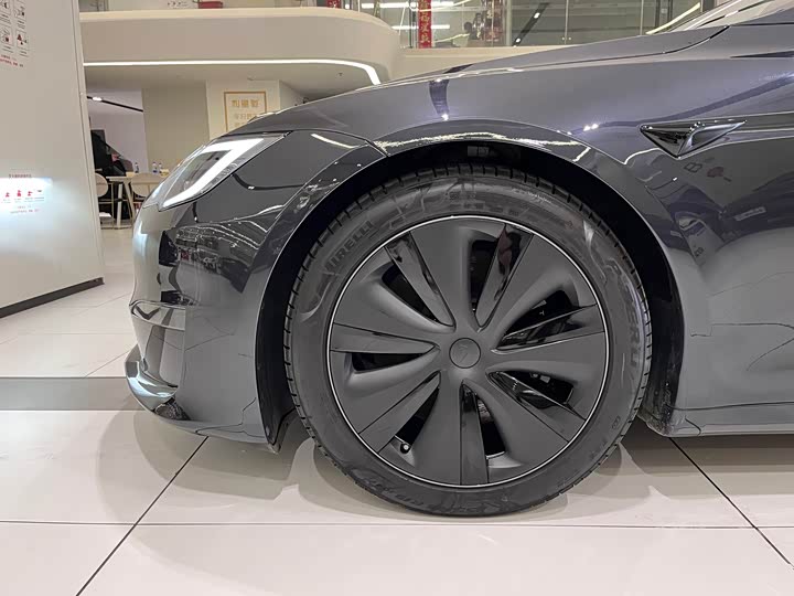 Фото 5 - Tesla Model S