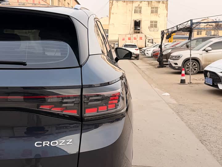 Фото 7 - Volkswagen ID.4 Crozz