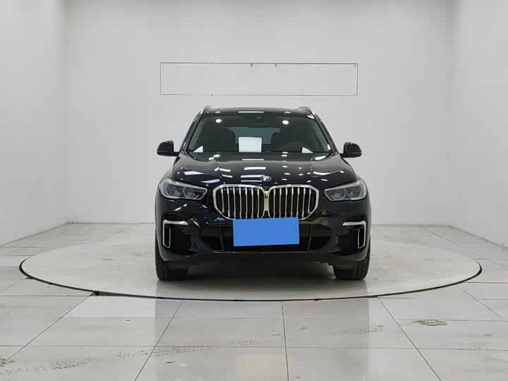 Фото 2 - BMW X5