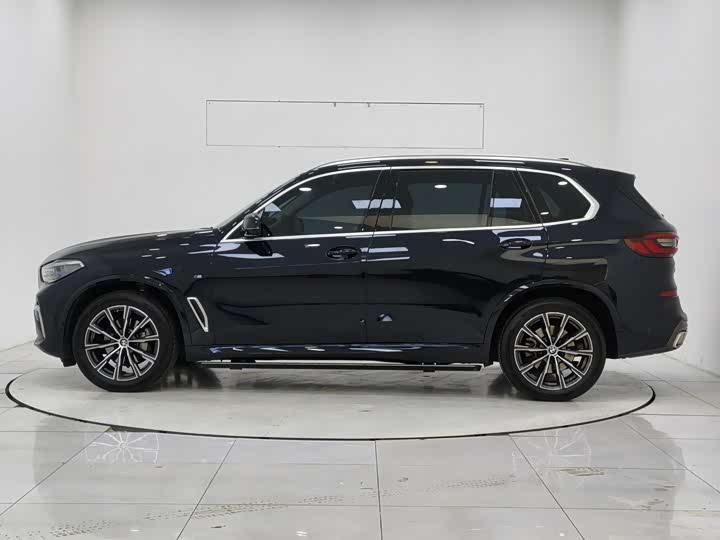 Фото 6 - BMW X5