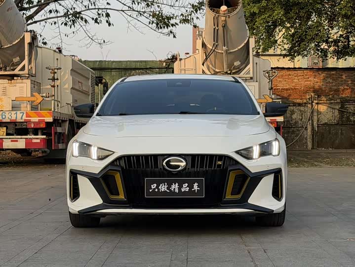 Фото 2 - GAC Trumpchi Empow R