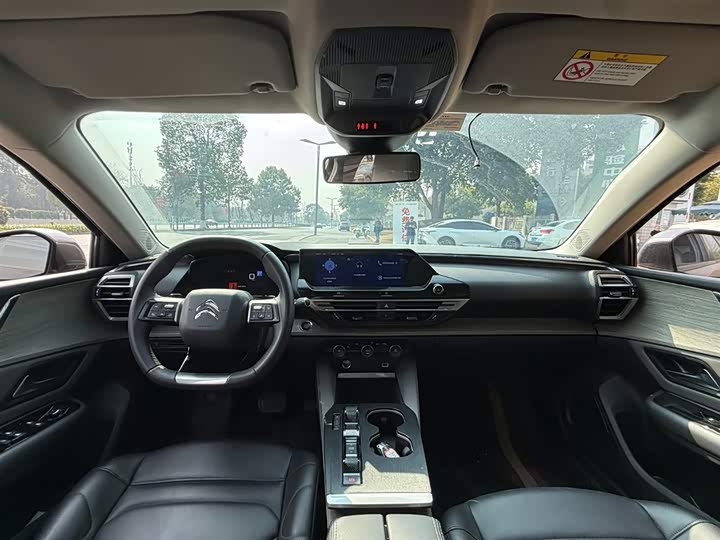 Фото 7 - Citroen C5 X