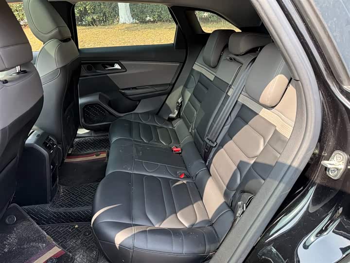 Фото 9 - Citroen C5 X