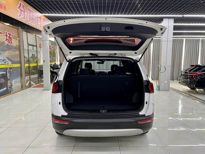 Фото 8 - Hyundai Custo