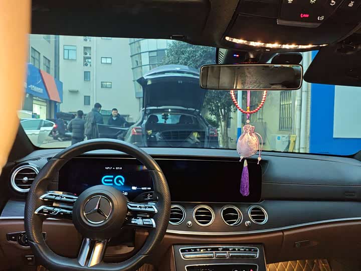 Фото 2 - Mercedes-Benz E-Class Hybrid