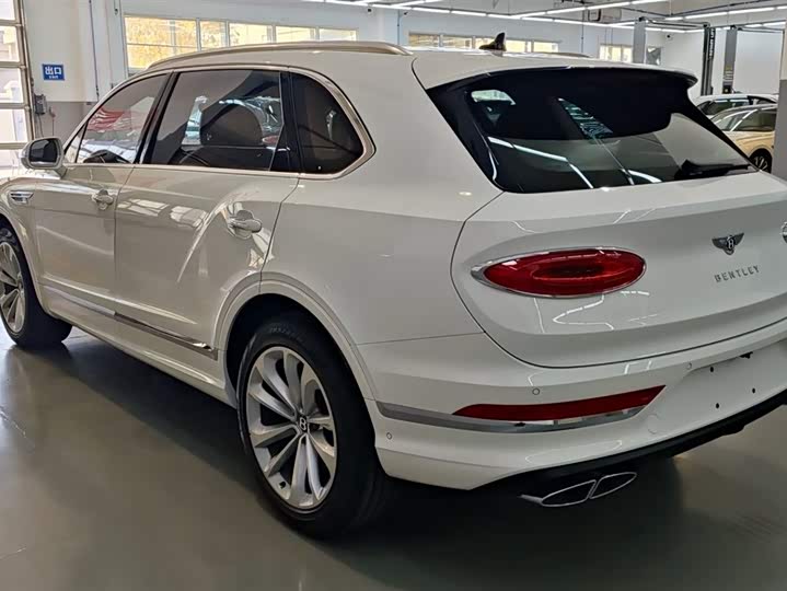 Фото 3 - Bentley Bentayga