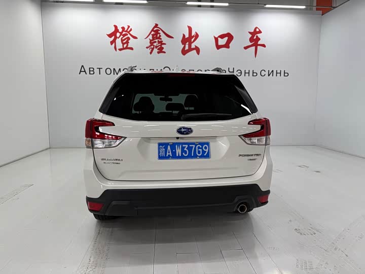 Фото 5 - Subaru Forester