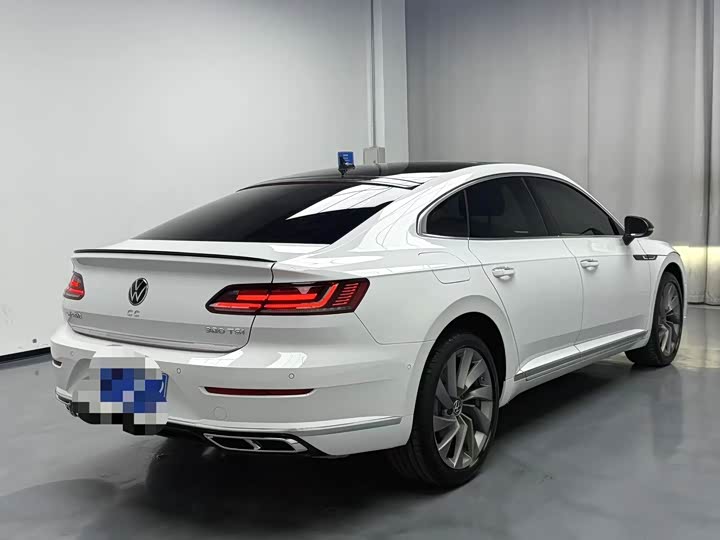 Фото 8 - Volkswagen CC