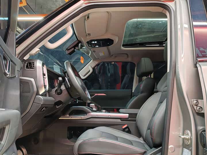 Фото 8 - Jetour T2