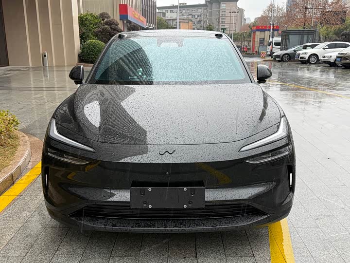 Фото 2 - Nio Onvo L60