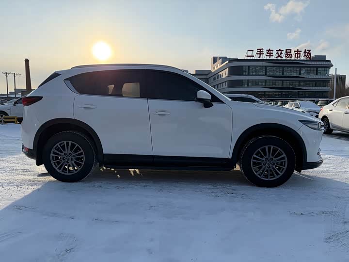 Фото 7 - Mazda CX-5