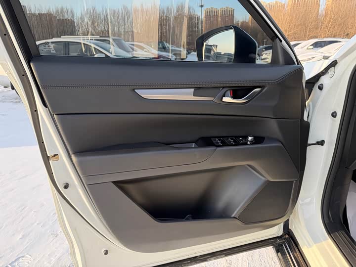 Фото 9 - Mazda CX-5