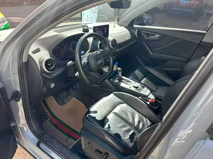 Фото 4 - Audi Q2L