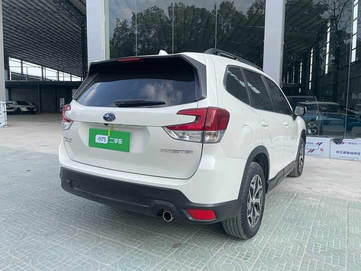 Фото 5 - Subaru Forester