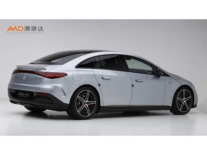 Фото 3 - Mercedes-Benz EQE AMG