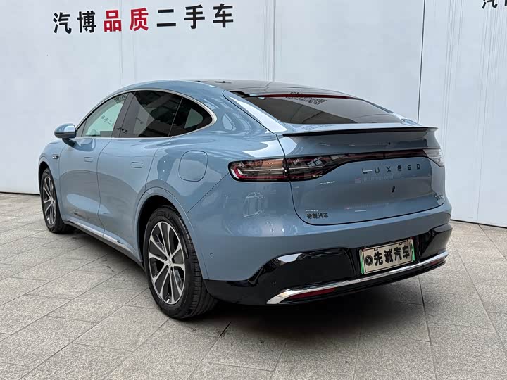 Фото 7 - Luxeed R7