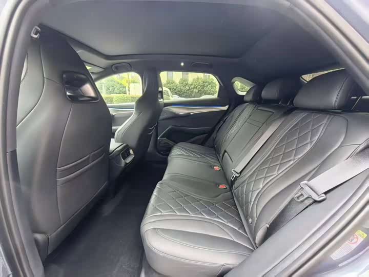 Фото 5 - BYD Sea Lion 07 EV