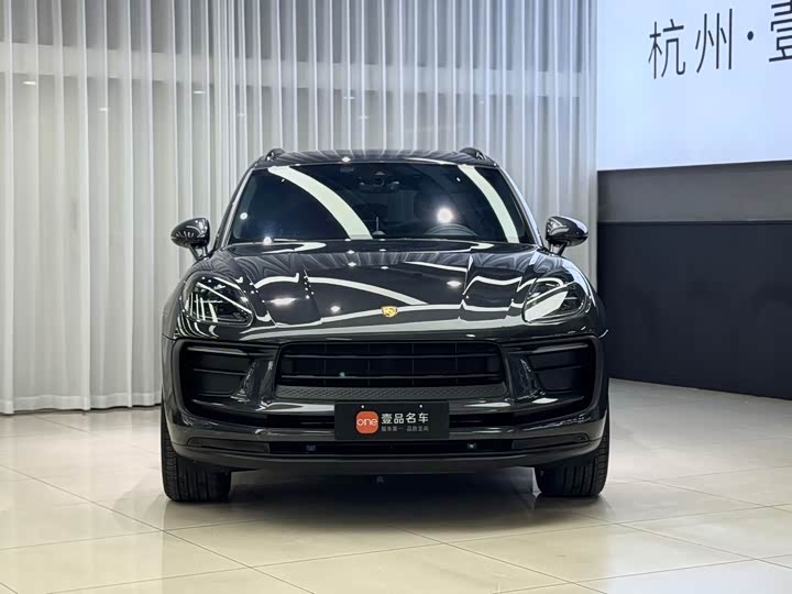 Фото 2 - Porsche Macan