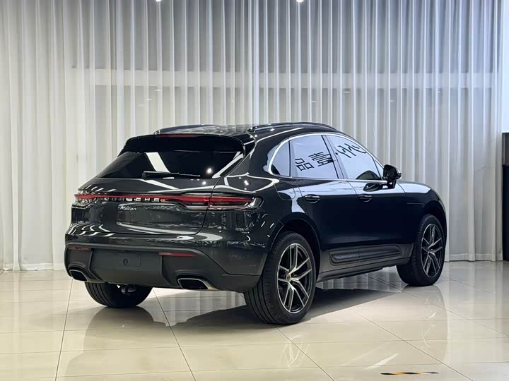 Фото 3 - Porsche Macan